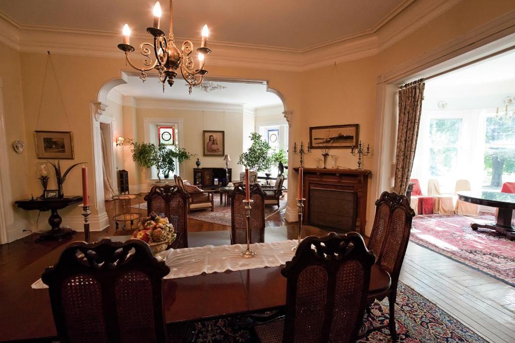 Grand Victorian Bed and Breakfast Niagara Falls Exterior foto