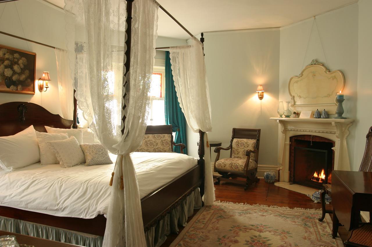 Grand Victorian Bed and Breakfast Niagara Falls Exterior foto