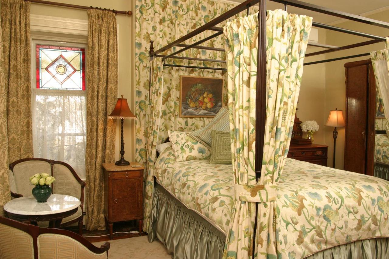 Grand Victorian Bed and Breakfast Niagara Falls Exterior foto